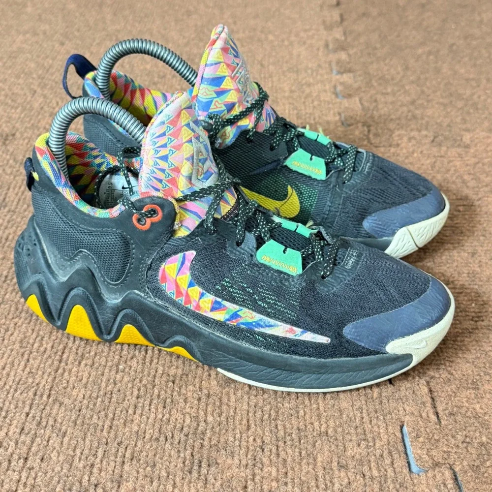 Nike Giannis Immortality 3 Kids Basketball Shoes Black Multi DQ1943-002 Size 4Y‎
